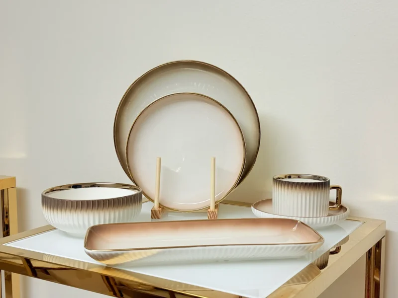32-Piece Gradient Ceramic Dinnerware Set with Gold Trim - Plates, Bowls, Cups & Serving Plates (Brown or Black)