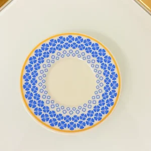 Set of 2 Patterned Espresso Cups With Saucers 3 fl oz