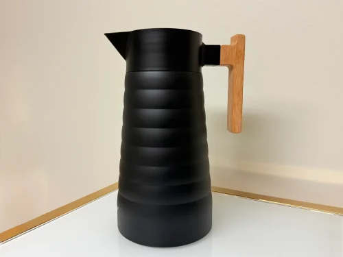 stainless steel vacuum insulated thermal carafe